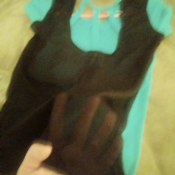 Shirt - Picture 2 of 4